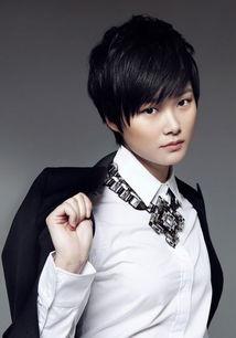 李宇春最新微博爆料,揭秘神秘计划引粉丝热议  第3张