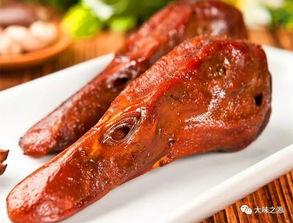 麻辣鸭头爆料怎么做的视频,麻辣鲜香，一口接一口